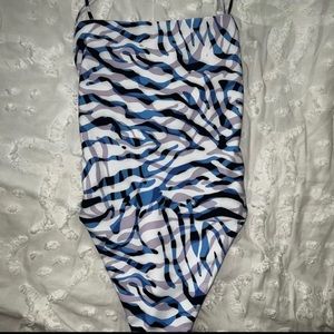 Skatie one piece swimsuit EUC